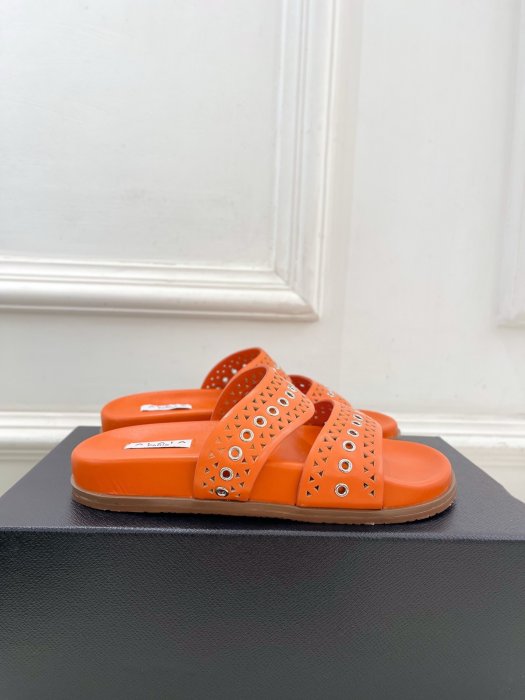 Шльопанці жіночі фото 4