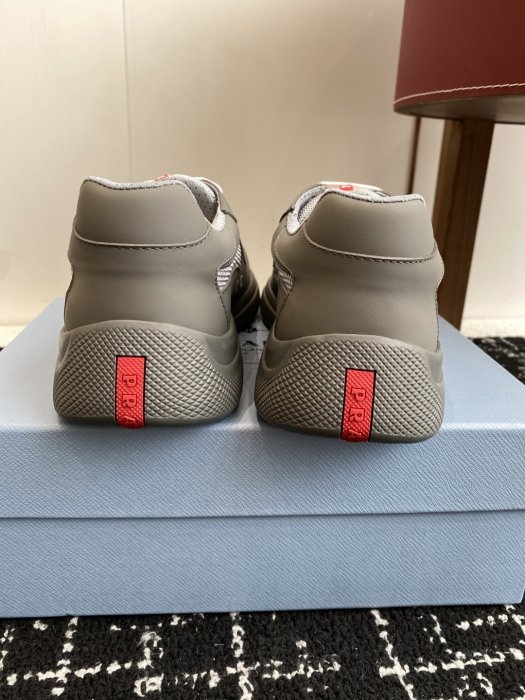 Кроссовки фото 8