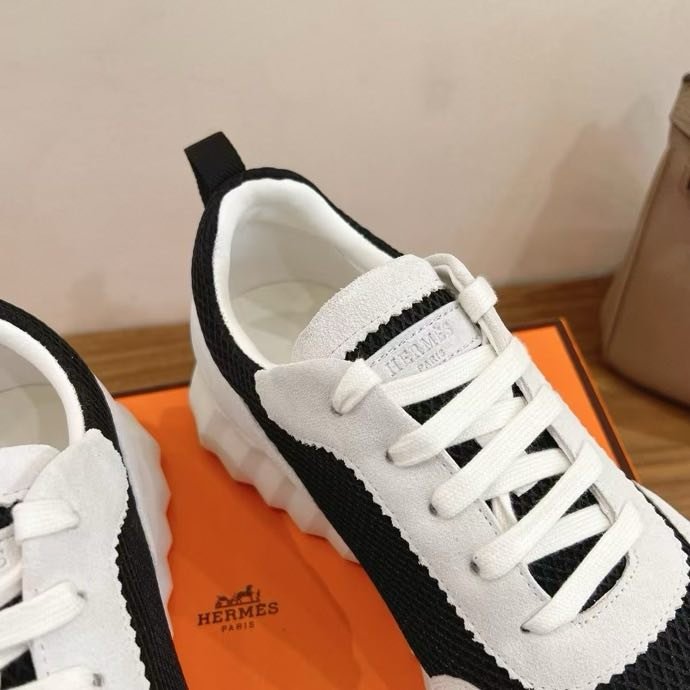 Кроссовки фото 3