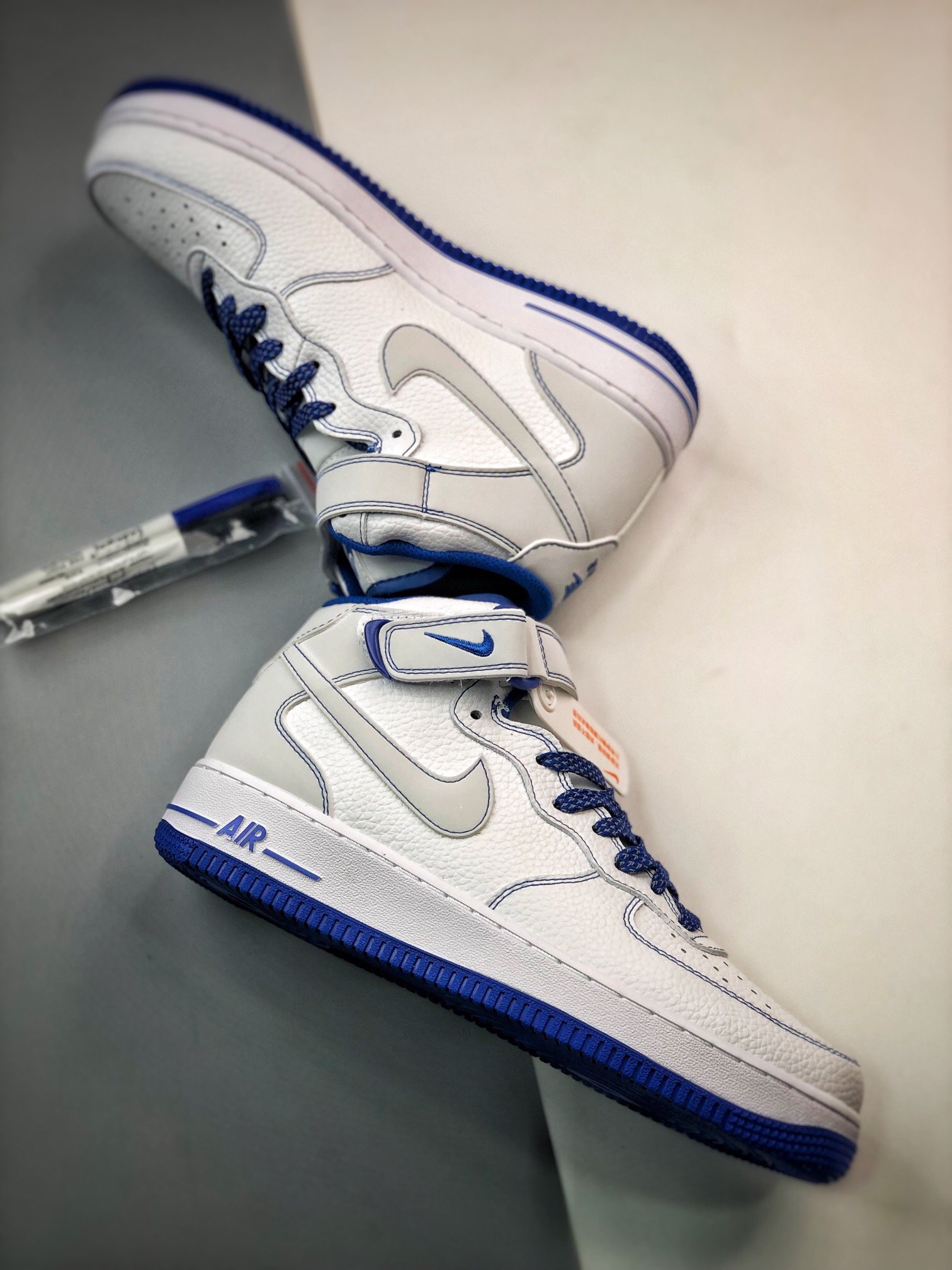 Кроссовки Air Force 1 Mid MU3603-202 фото 4