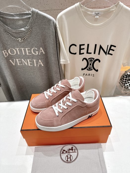 Кроссовки фото 3