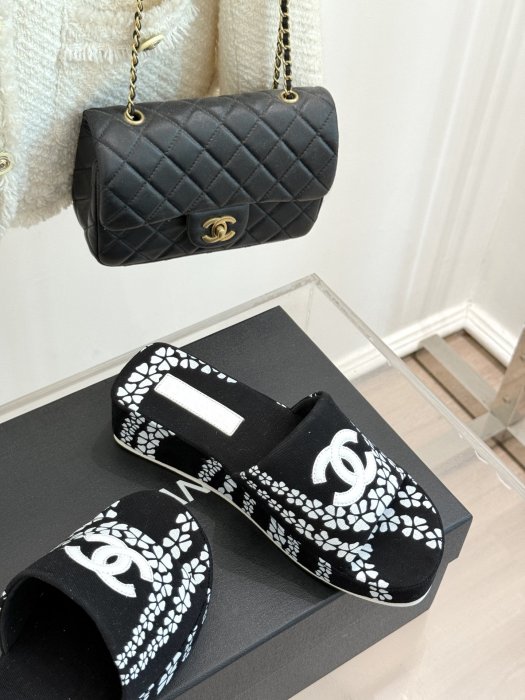 Туфли женские фото 5