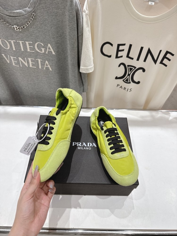 Sneakers women's фото 2