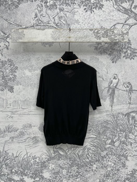 Футболка женская фото 7