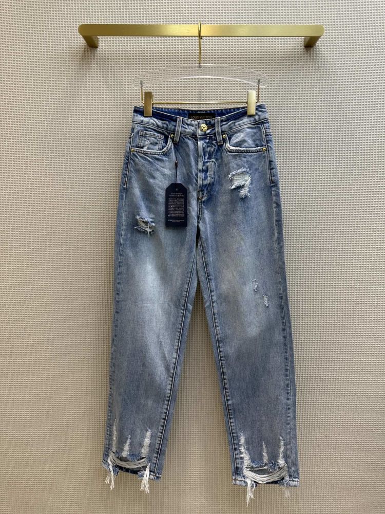 Женские стильные джинсы