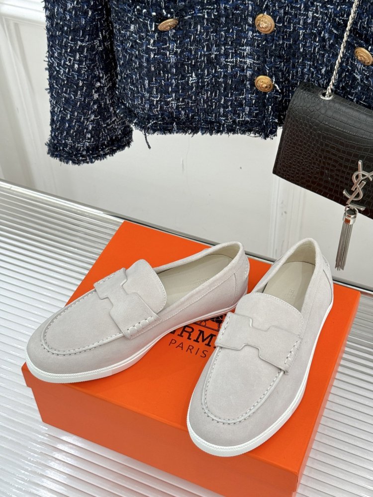 Лоферы женские фото 2