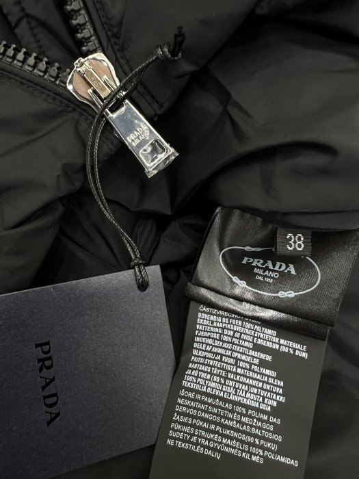 Down jacket фото 6