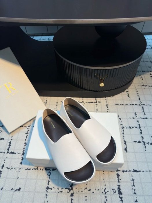 Туфли женские фото 6