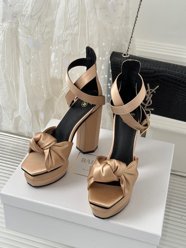 Sandals on platform and high heel фото 4