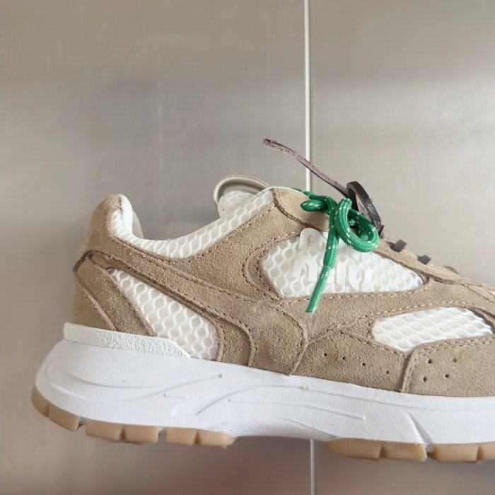 Кроссовки фото 8