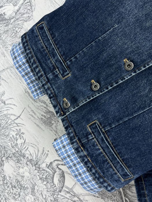 Костюм женский фото 3