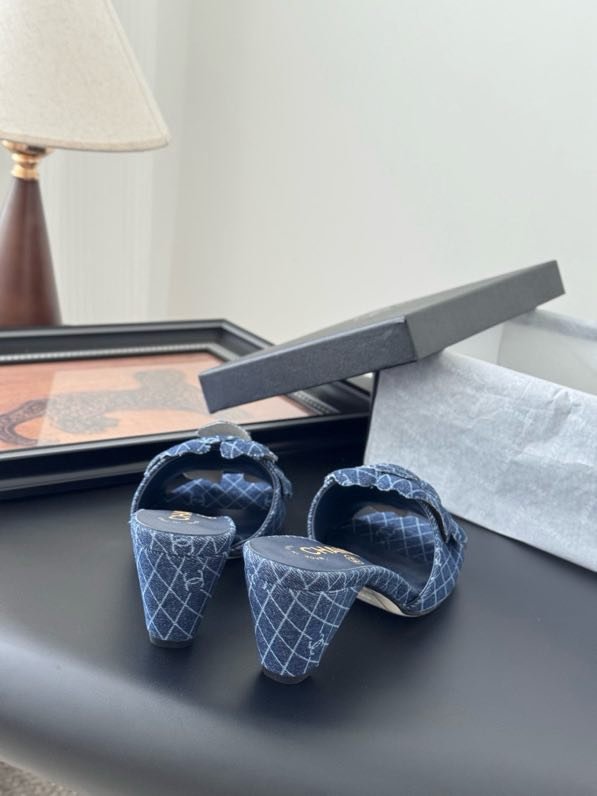 Босоножки фото 3