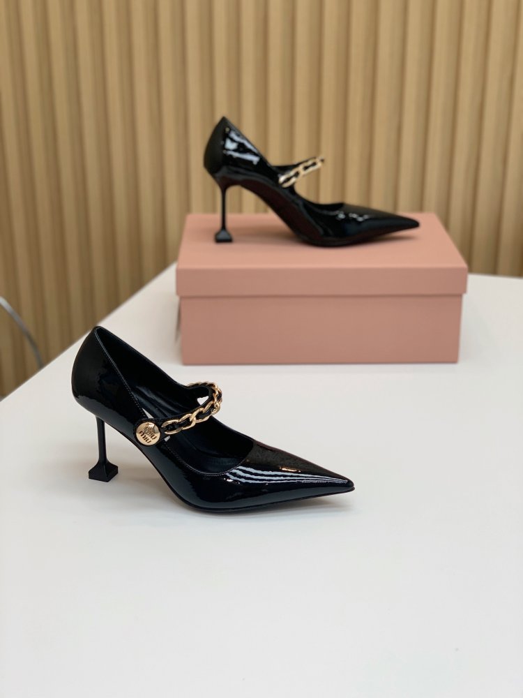 Босоножки фото 4