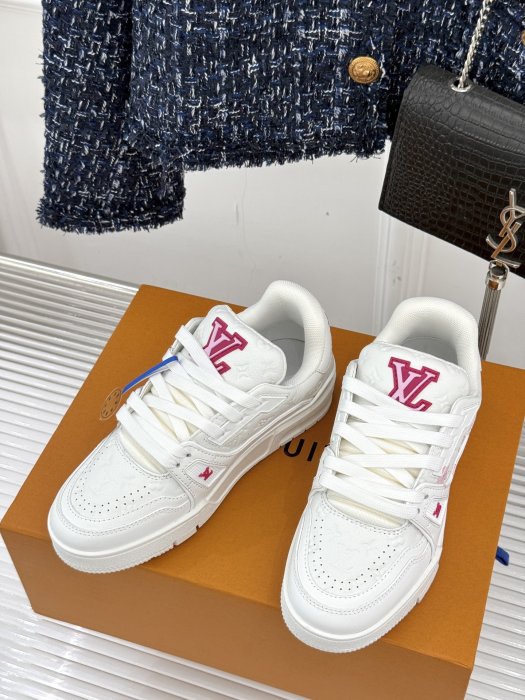 Sneakers фото 2