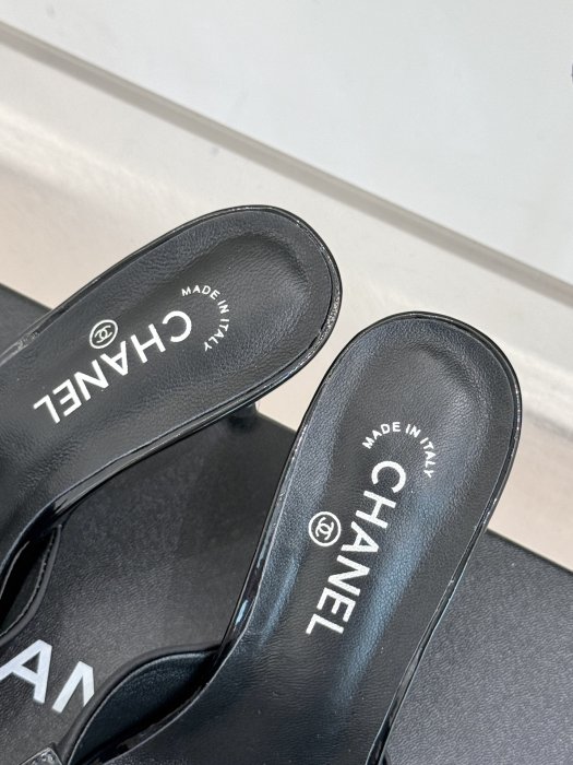 Босоножки фото 8