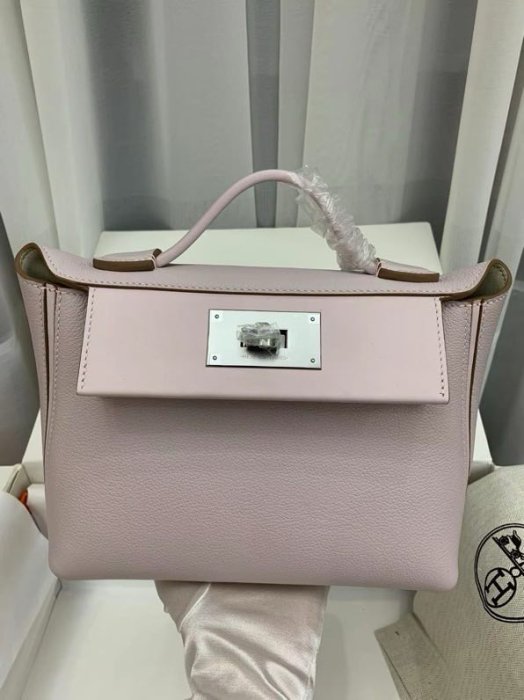 A bag women's Kelly mini 21 cm