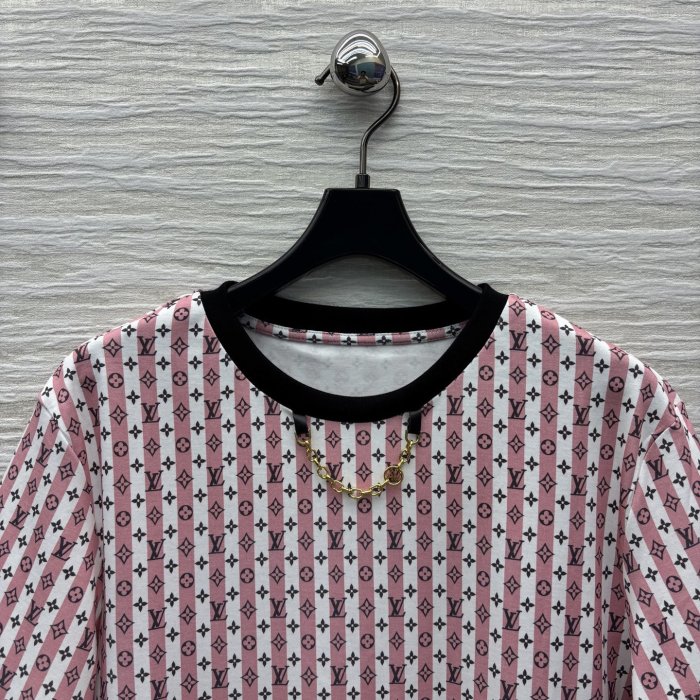 Футболка женская фото 2