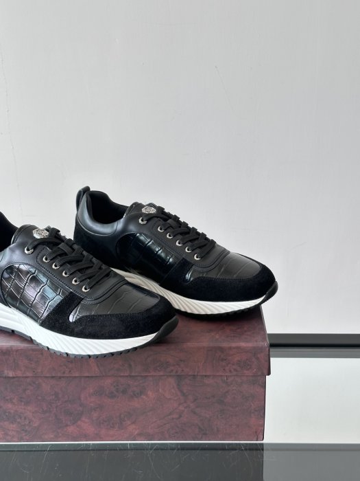 Кроссовки фото 8