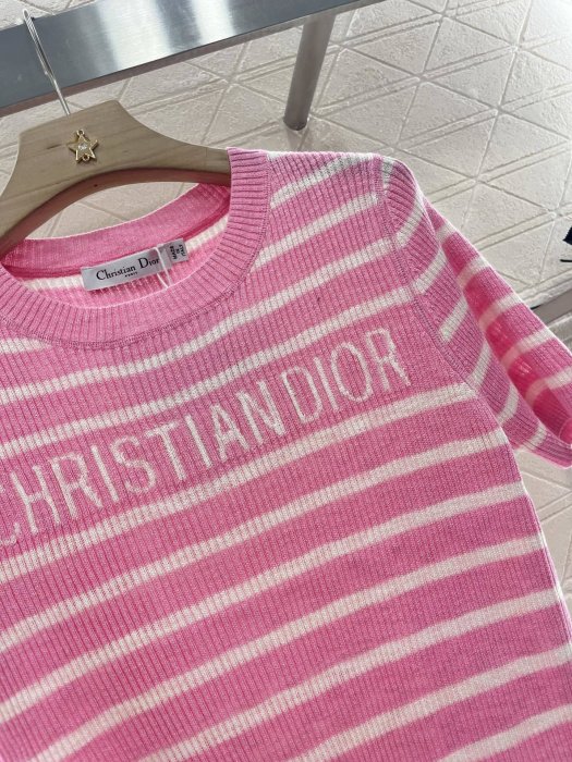 Футболка женская фото 4