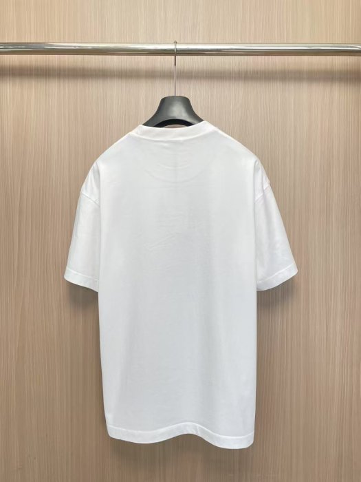 T-shirt men's фото 2