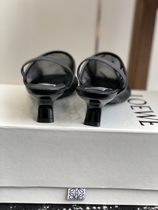 Босоножки фото 8