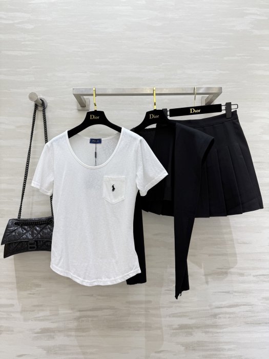 Costume female фото 9