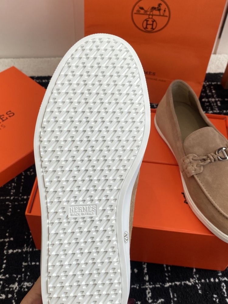 Лоферы женские фото 9