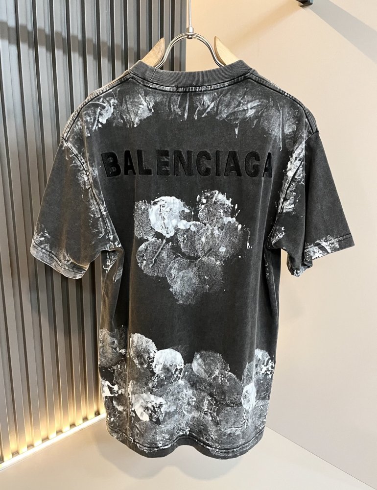 T-shirt men's фото 3