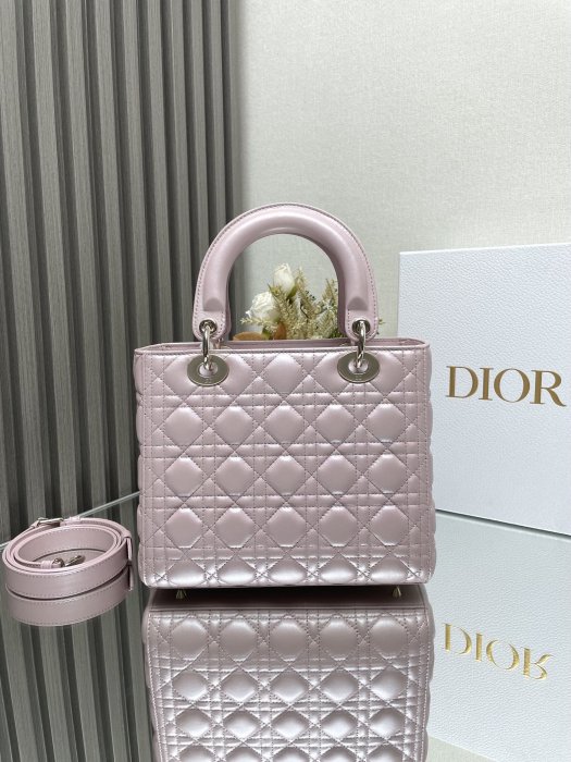 A bag women's Lady Dior 24 cm фото 4