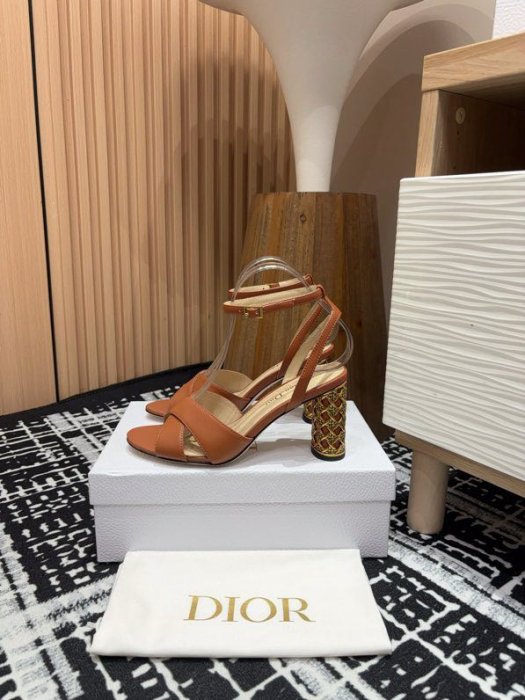 Босоніжки Dior Icon на товстому фото 6