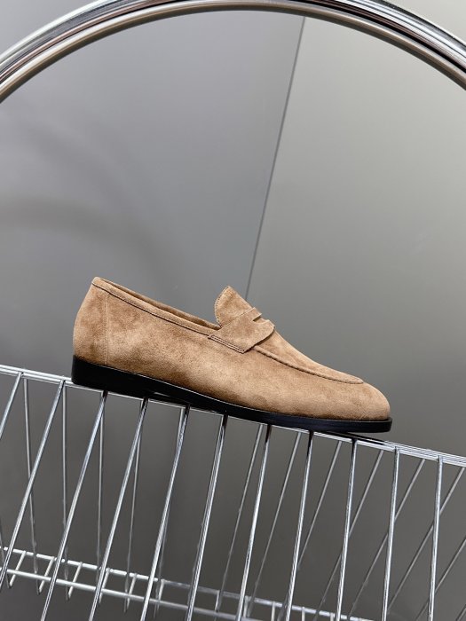 Лоферы женские фото 5