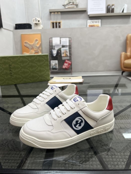 Кроссовки мужские