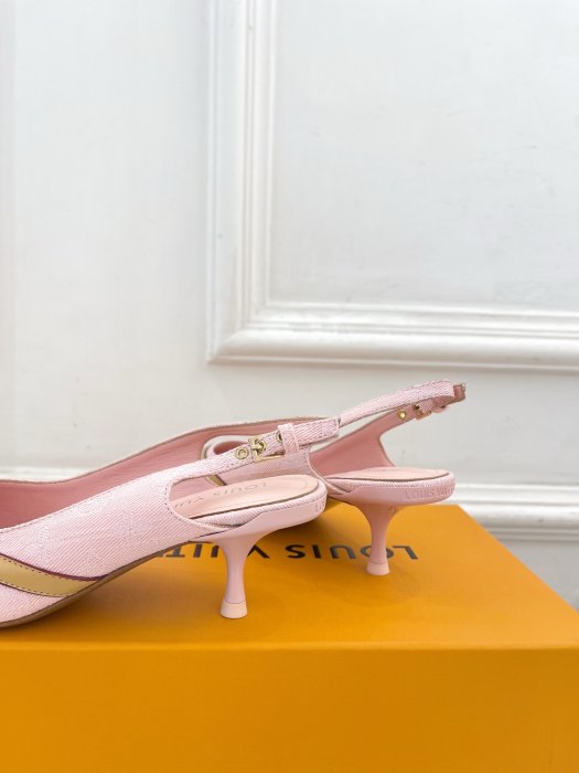 Босоножки фото 7