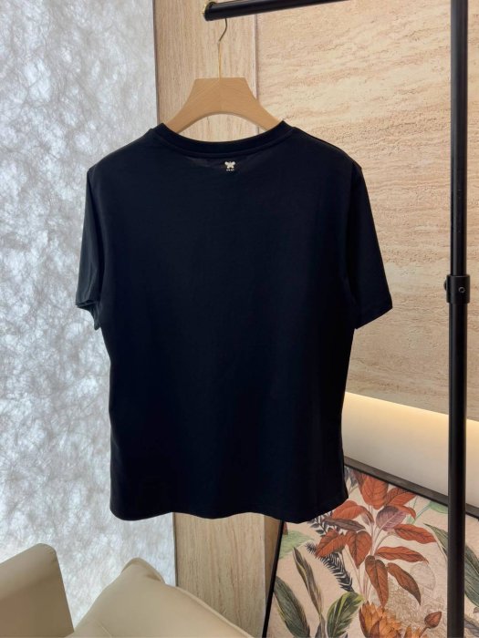 T-shirt women's фото 2