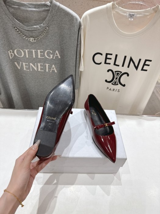 Туфли женские фото 9