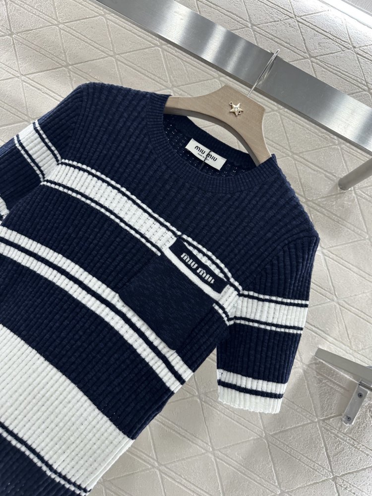 Кофта жіноча фото 8