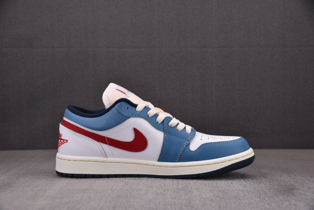 Кроссовки Air Jordan 1 Low SE Armory Navy фото 2