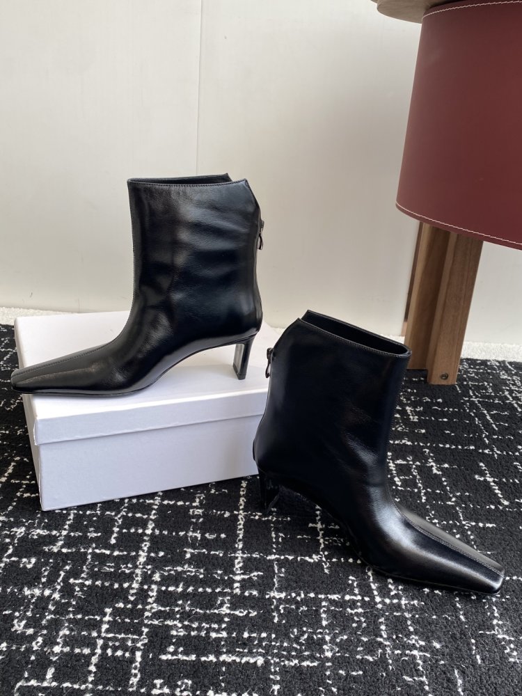 Ботинки женские фото 6