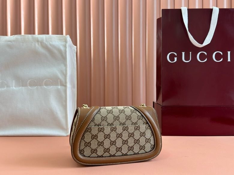 Сумка GG Blondie 21 см фото 4