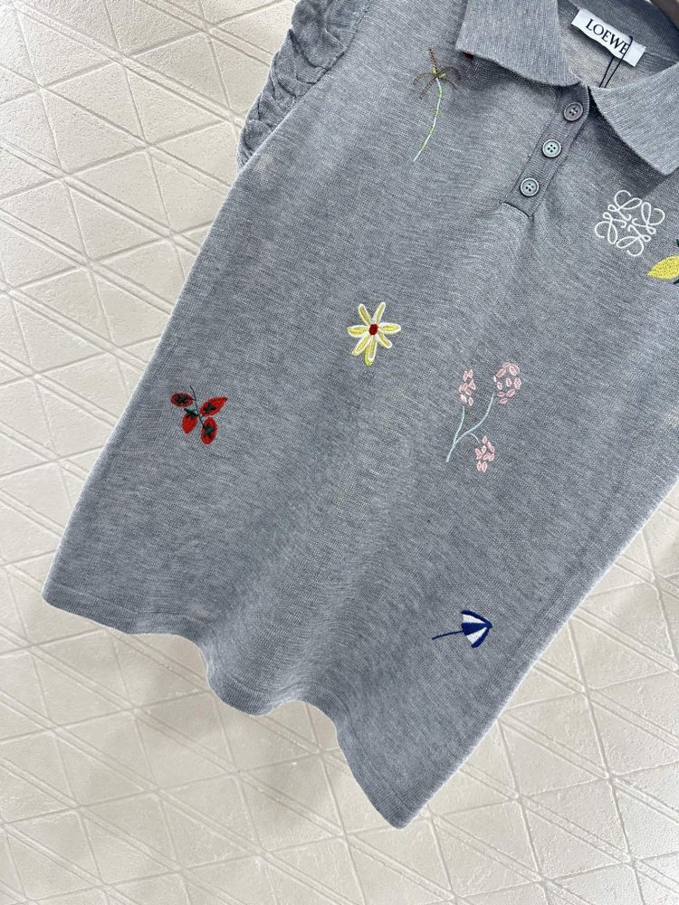 T-shirt women's фото 5