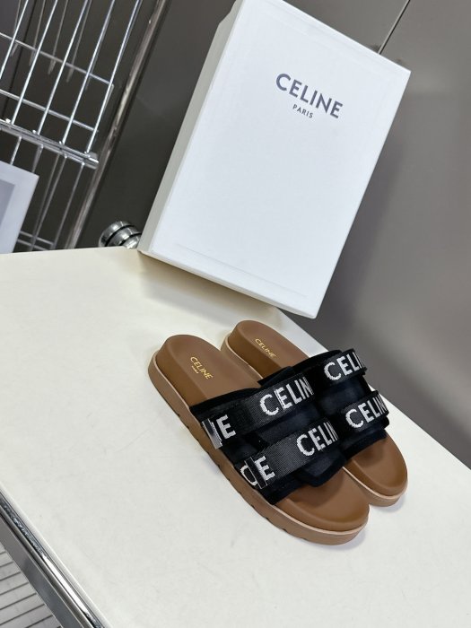 Шлепанцы женские фото 2