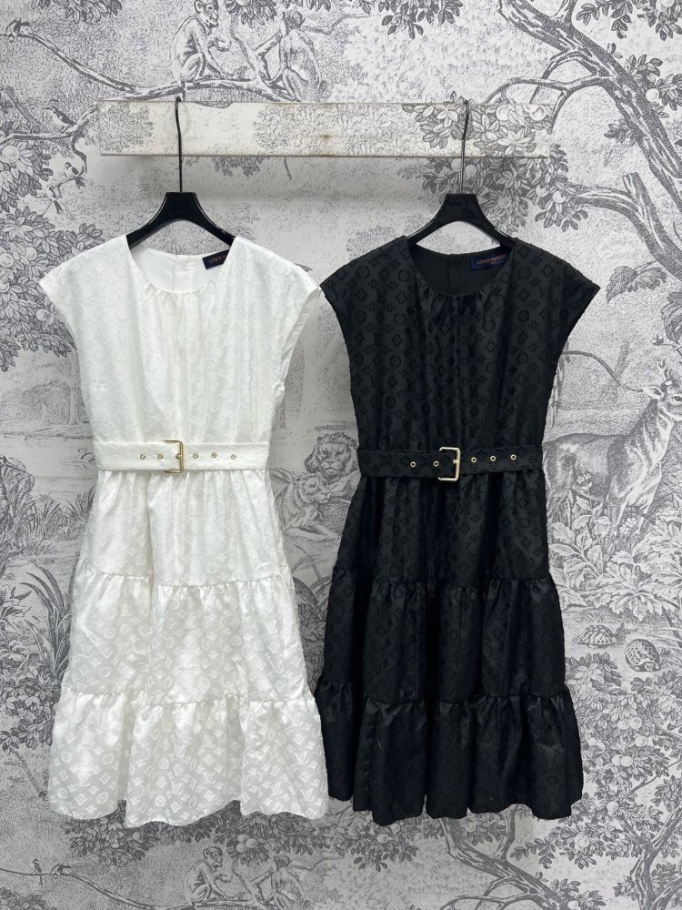 Плаття, Сукня