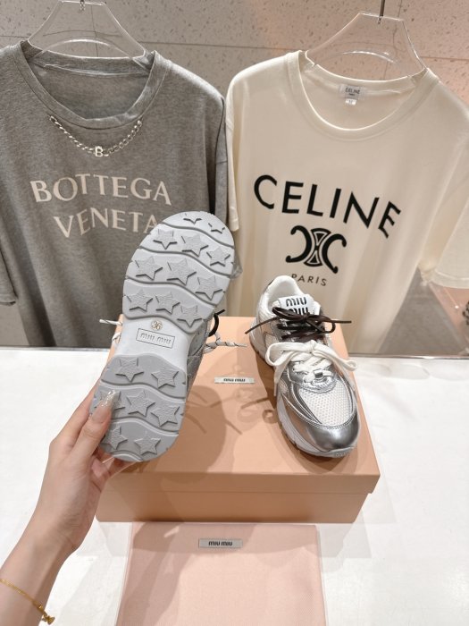 Кроссовки фото 9