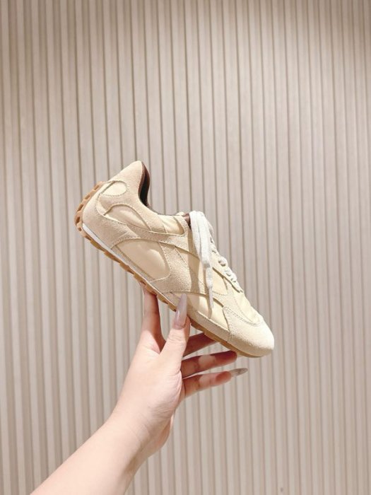 Кроссовки фото 7