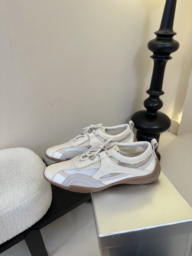 Кросівки жіночі фото 5