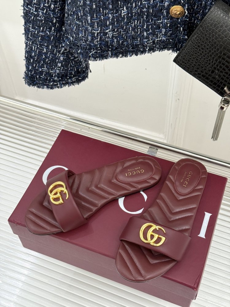 Шльопанці жіночі фото 2