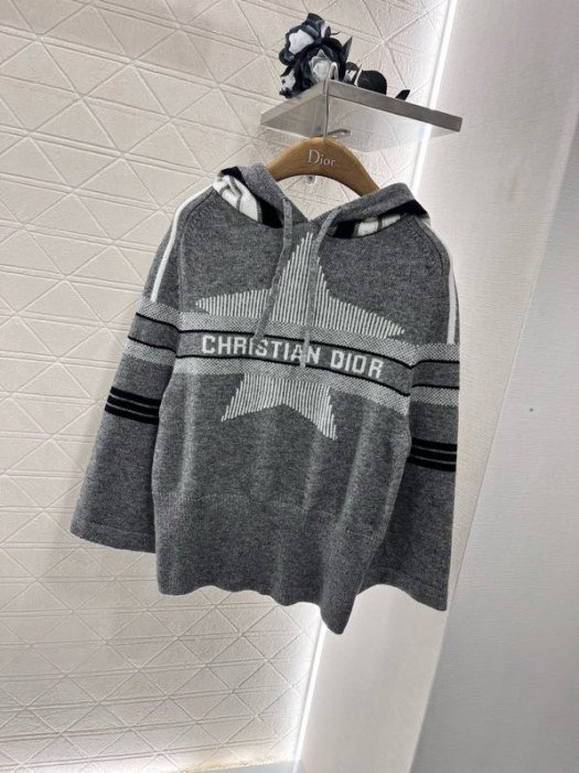 Pullover from hood