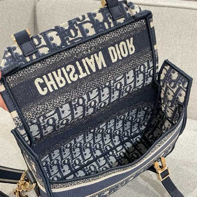 Сумка мессенджер 23 см фото 2