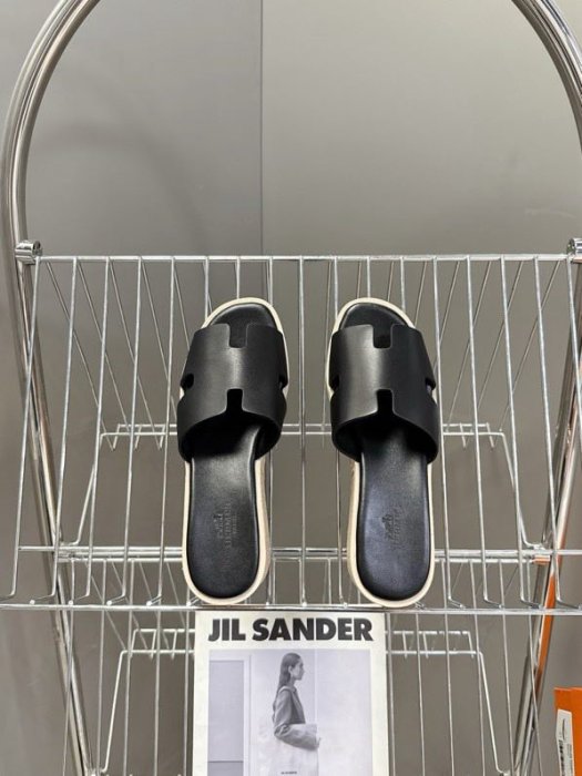 Босоножки фото 3