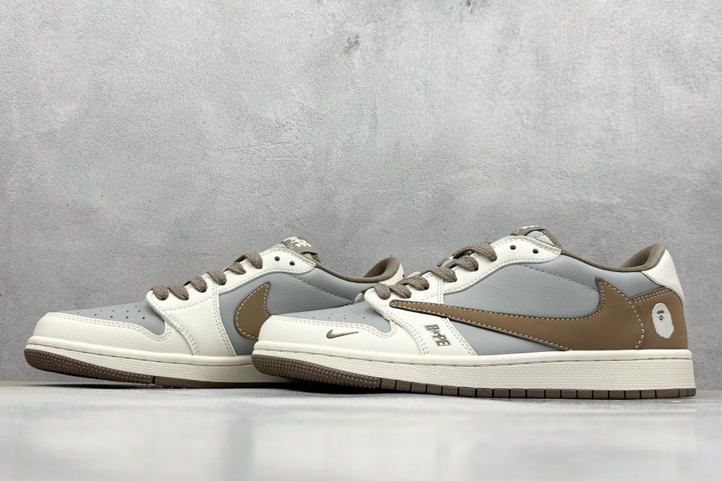 Кроссовки Fragment x Travis Scott фото 5